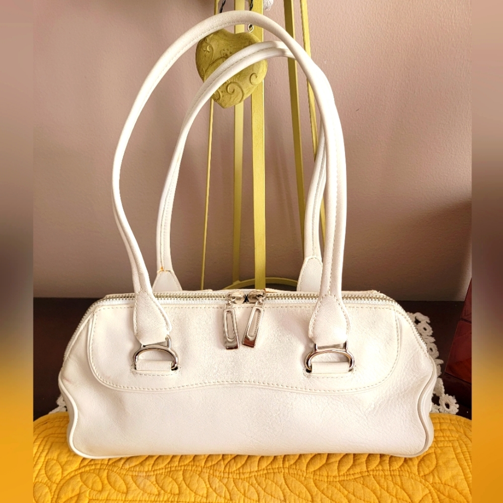 Cole Haan Off White Shoulder Bag